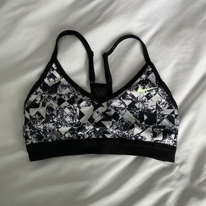 Women’s Nike Indy Sports Bra - Size Small